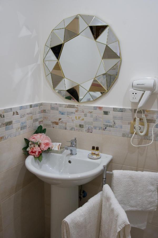 Domus Aurea Bed and Breakfast Montalbano Elicona Εξωτερικό φωτογραφία