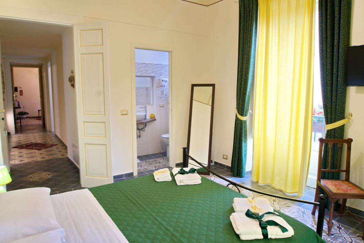 Domus Aurea Bed and Breakfast Montalbano Elicona Εξωτερικό φωτογραφία