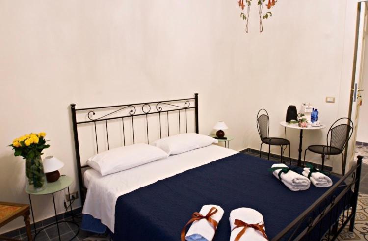 Domus Aurea Bed and Breakfast Montalbano Elicona Εξωτερικό φωτογραφία